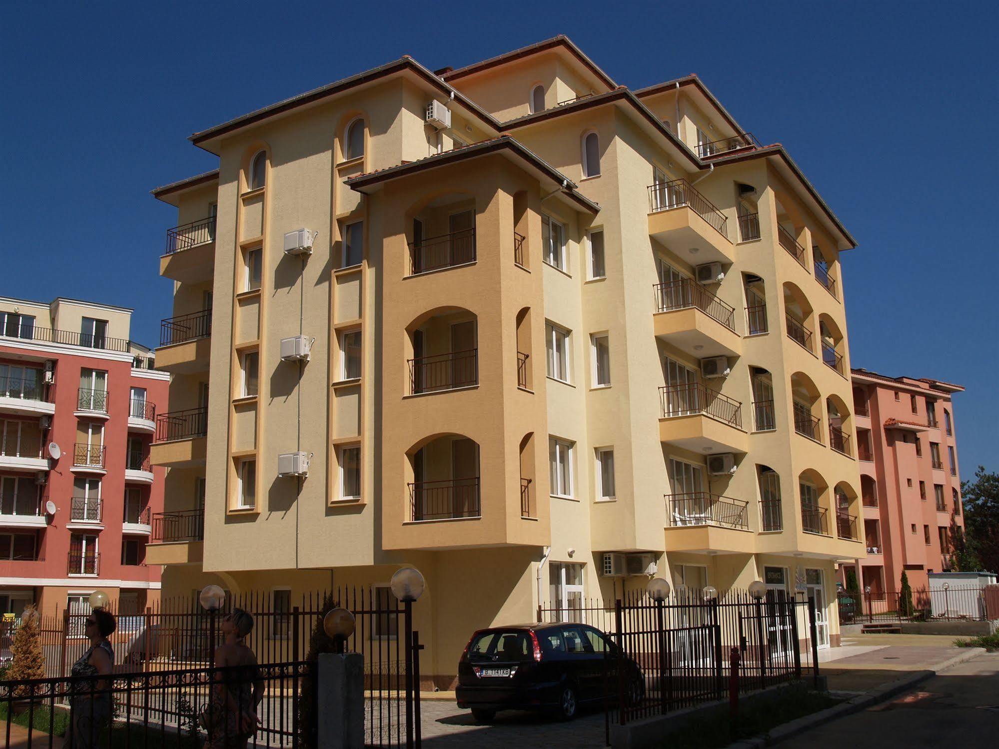 Sunflower Complex Σάνι Μπιτς Εξωτερικό φωτογραφία